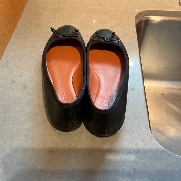 Coach black leather ballet flats - Picture 3 of 7